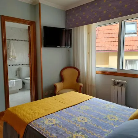 아파트 Piso En Primera Linea De La Playa De Silgar 산신소