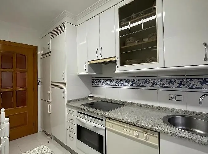 Piso En Primera Linea De La Playa De Silgar 산신소