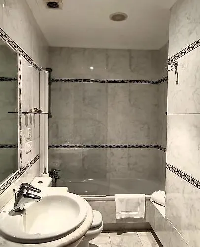 Apartman Piso En Primera Linea De La Playa De Silgar *